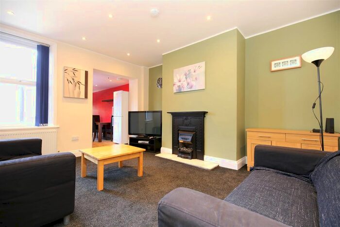 4 Bedroom Maisonette To Rent In Hotspur Street, Heaton, Newcastle Upon Tyne NE6