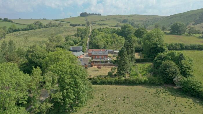 5 Bedroom Property For Sale In Cwmllechwedd Fawr, Llanbister, Llandrindod Wells, Powys, LD1