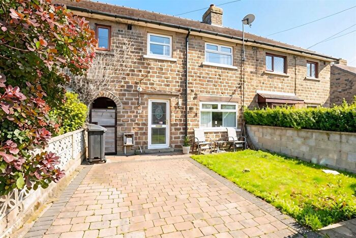 3 Bedroom Terraced House For Sale In School Street, Greetland, Halifax, HX4