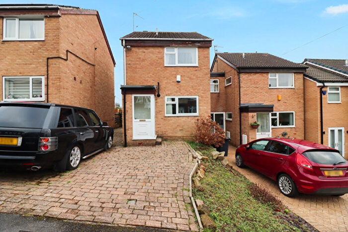 3 Bedroom Detached House For Sale In Onchan Road, Sheffield, S6