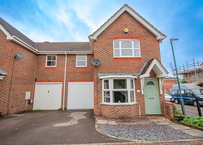 3 Bedroom End Of Terrace House For Sale In Emerson Way, Emersons Green, Bristol, BS16