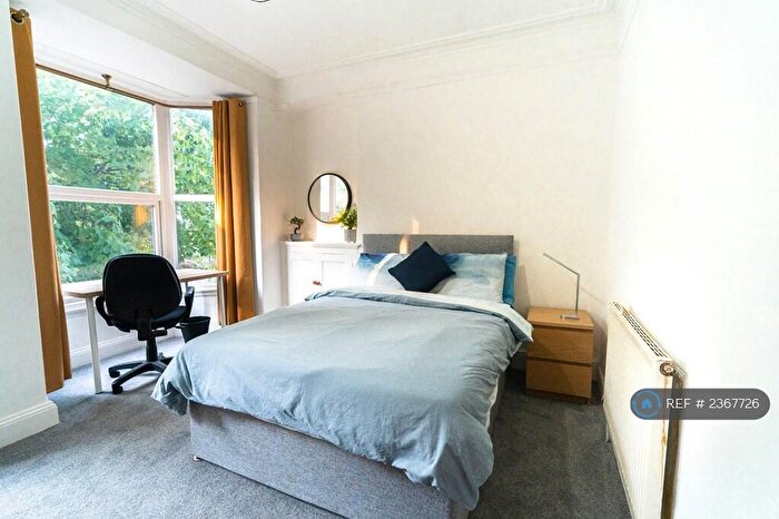 5 Bedroom Terraced House To Rent In Fron Olau, Bangor, LL57