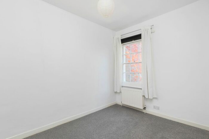 2 Bedroom End Of Terrace House To Rent In Parchment Street, Winchester, SO23