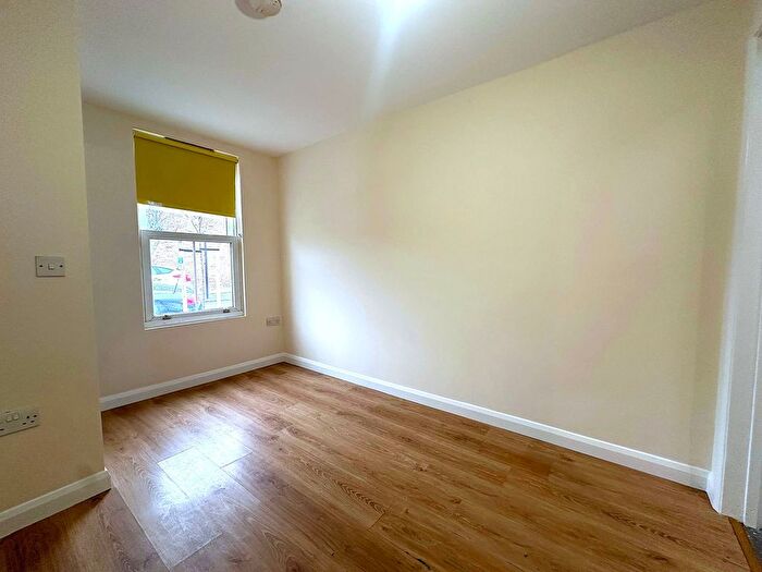 1 Bedroom Flat To Rent In Salisbury Road, London, W13