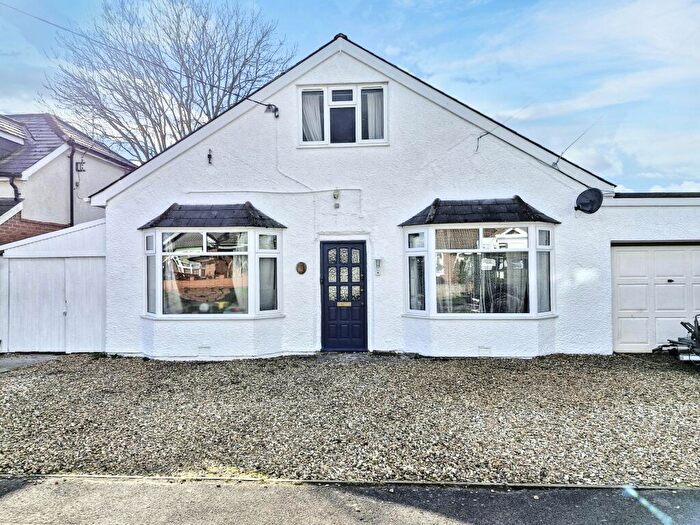 5 Bedroom Bungalow For Sale In Wraxhill Road, Yeovil, Somerset, BA20