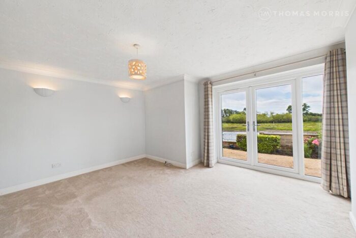 2 Bedroom Apartment For Sale In High Street, Earith, Huntingdon, Cambridgeshire, PE28