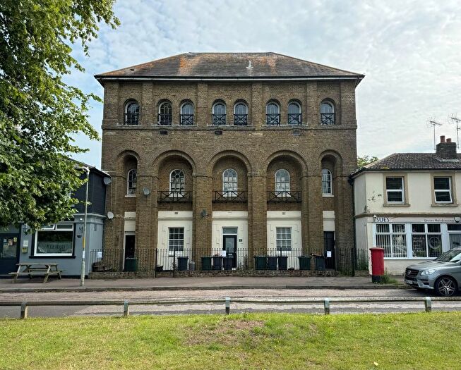 1 Bedroom Flat To Rent In Cubitt House, Newtown Green, TN24