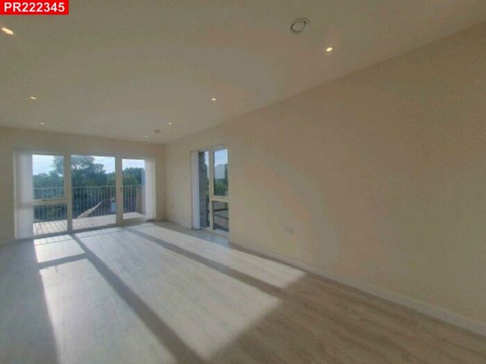 2 Bedroom Flat To Rent In Bittacy Hill, Mill Hill, &#; Bedrooms Modern, NW7