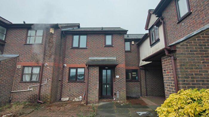 3 Bedroom Semi-Detached House To Rent In Chattenden Lane, Chattenden, Rochester, Kent, ME3