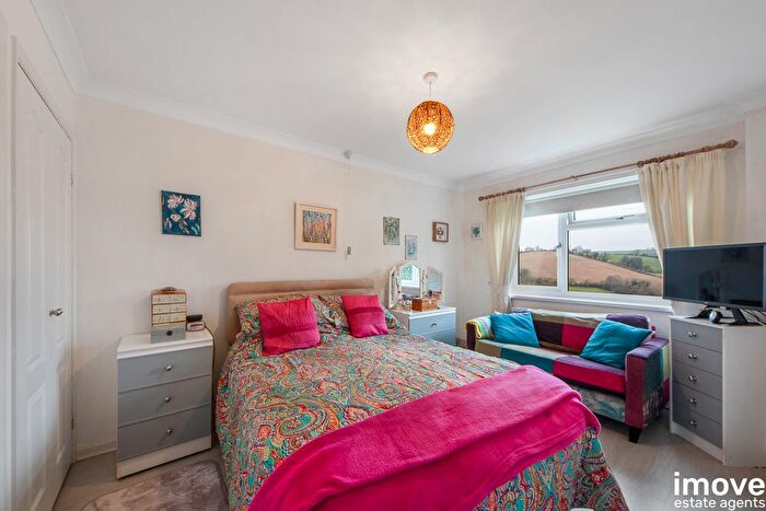 3 Bedroom Detached House For Sale In Fluder Hill, Kingskerswell, Newton Abbot, TQ12