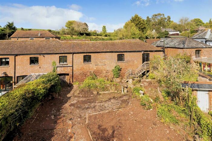 3 Bedroom Detached House For Sale In Shillingford Abbot, Exeter, EX2