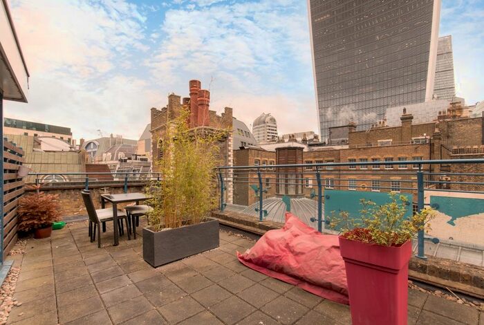 1 Bedroom Flat To Rent In St. Mary At Hill, London, EC3R