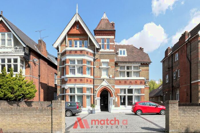 1 Bedroom Flat To Rent In North Common Road, Ealing, London, W5