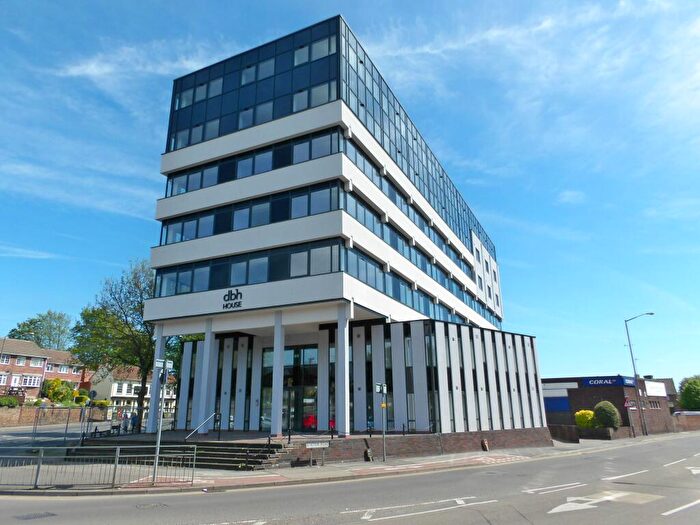 1 Bedroom Apartment To Rent In D B H House, Carlton Square, NG4