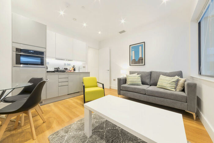 1 Bedroom Apartment To Rent In Atria House, Bath Road, Slough, London, SL1