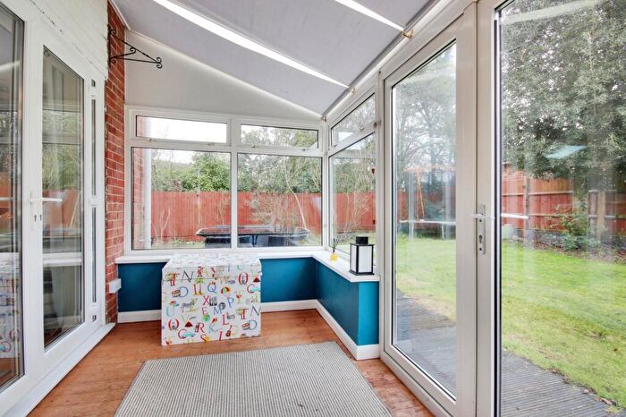 4 Bedroom Detached House For Sale In Studley Crescent, Longfield, Kent, DA3