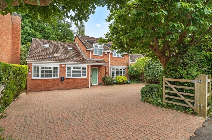 5 Bedroom Detached House For Sale In Clandon Drive, Boyatt Wood, Eastleigh, Hampshire, SO50