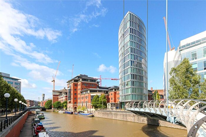 1 Bedroom Apartment To Rent In The Eye, Glass Wharf, City Centre, Bristol, BS2