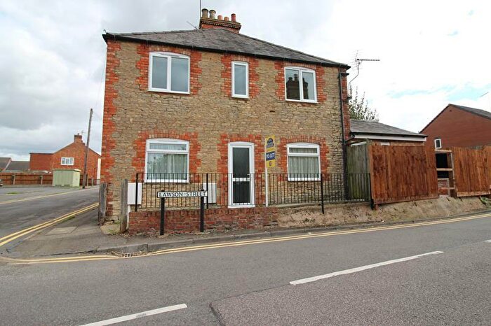 2 Bedroom Terraced House To Rent In Hill Street, Raunds, NN9