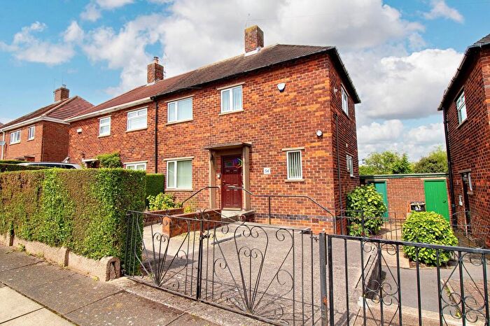 2 Bedroom Semi-Detached House For Sale In Thornbridge Crescent, Sheffield, S12