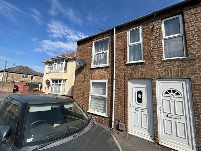 2 Bedroom End Of Terrace House For Sale In Huntingdon Road, Chatteris, Cambs., PE16