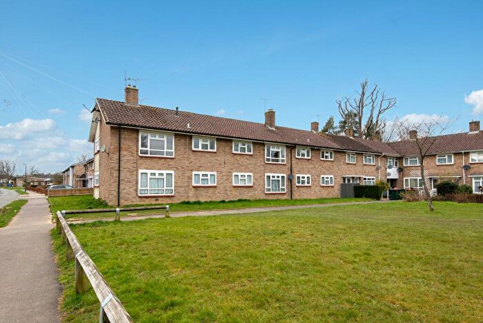 2 Bedroom Maisonette To Rent In Shackleton Road, Crawley, RH10