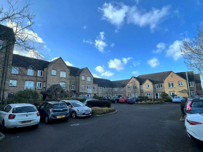 1 Bedroom Flat For Sale In Forge Court, Syston., LE7