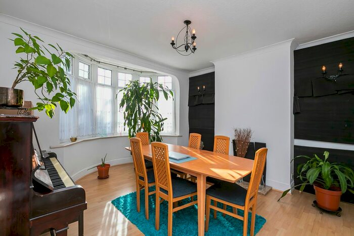 4 Bedroom Terraced House To Rent In Cavendish Gardens, Barking, IG11