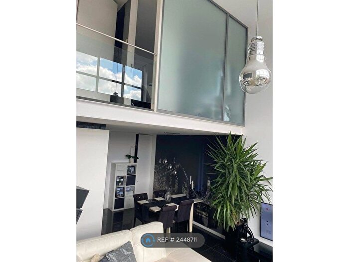 2 Bedroom Flat To Rent In Duke Street, Northampton, NN1