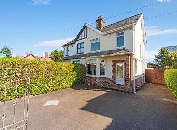 4 Bedroom Semi-Detached House For Sale In Finaghy Road South, Belfast, BT10