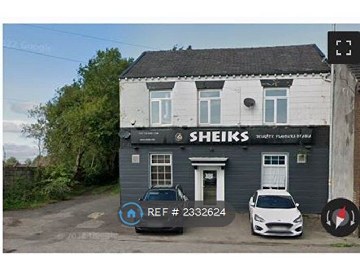 3 Bedroom Flat To Rent In Stopes Road Radcliffe, Greater Manchester, M26