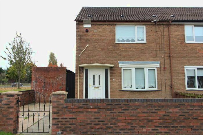 2 Bedroom End Of Terrace House To Rent In Haweswater Close, Kirkby, Liverpool L33