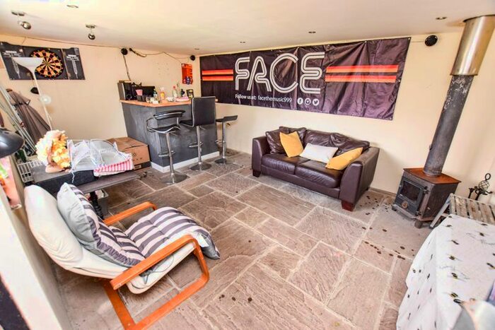 2 Bedroom Semi-Detached House For Sale In Victoria Road, Stanford-Le-Hope, SS17
