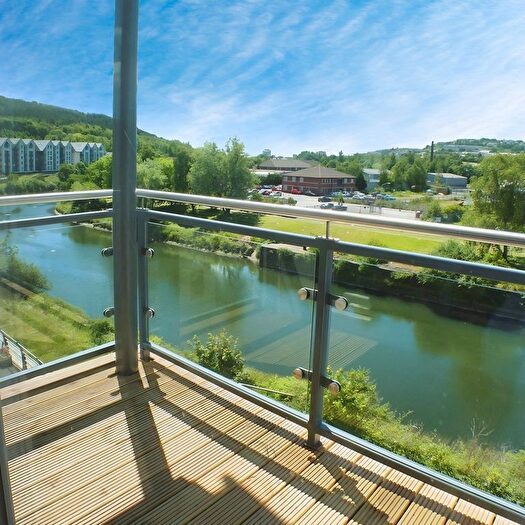 1 Bedroom Flat For Sale In Sirius Apartments, Pentrechwyth, Swansea, SA1