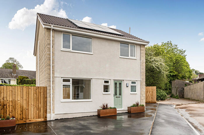 4 Bedroom Detached House For Sale In Brookside Close, Paulton, Bristol, BS39
