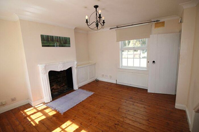 1 Bedroom Semi-Detached House To Rent In St. Johns Street, Huntingdon, Cambridgeshire, PE29