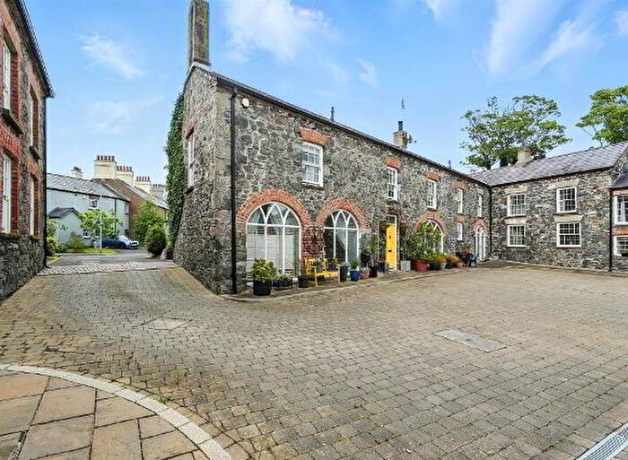 3 Bedroom Cottages For Sale In Manor Farm Court, Donaghadee, BT21