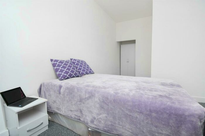 1 Bedroom House To Rent In Berry Street, Burnley, BB11