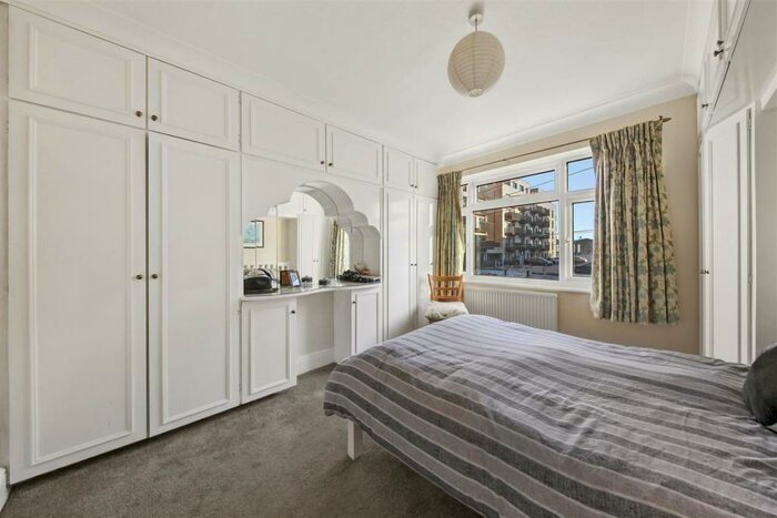 1 Bedroom Maisonette To Rent In Harrow View, Harrow, HA2