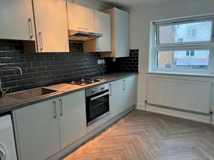 1 Bedroom Flat To Rent In Bethnal Green Road, Bethnal Green, E2