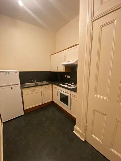 3 Bedroom Flat To Rent In Bellevue Road, Bellevue, Edinburgh, EH7