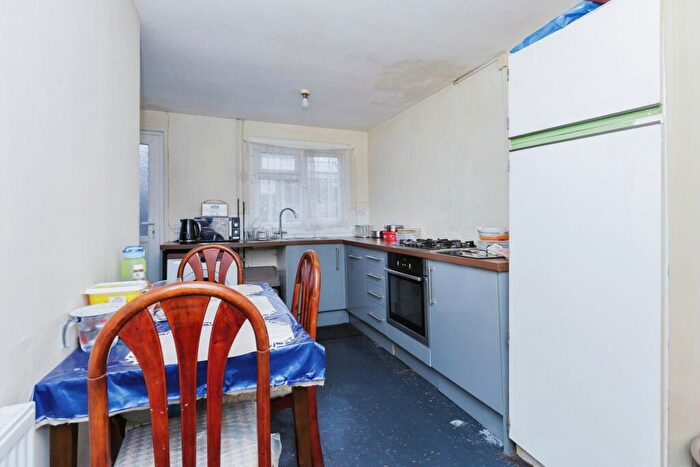 2 Bedroom Terraced House For Sale In McVicker Close, Leicester, Leicestershire, LE5