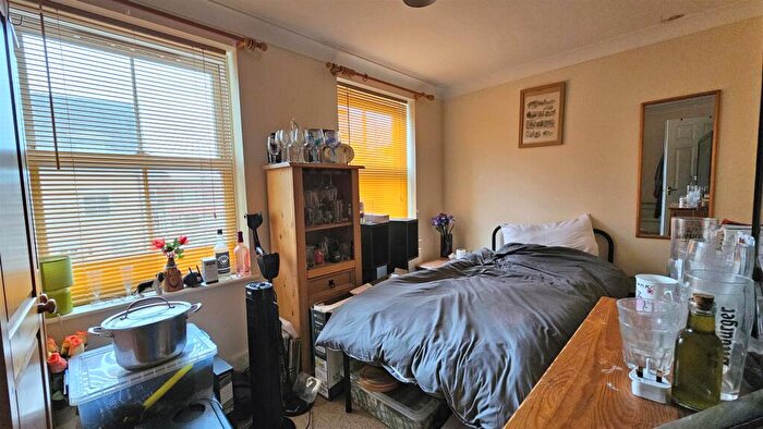 3 Bedroom End Of Terrace House For Sale In High Street, Gorleston, NR31