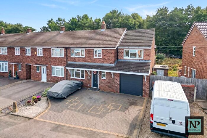 4 Bedroom House For Sale In Laburnum Avenue, Tamworth, B79