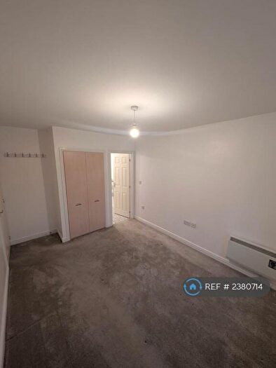 2 Bedroom Flat To Rent In Coychurch Road, Bridgend, CF31