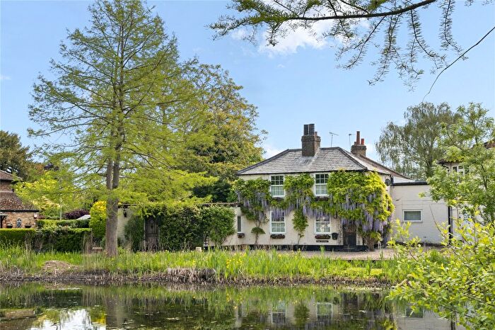 2 Bedroom Detached House For Sale In The Green, Harefield, Uxbridge, UB9