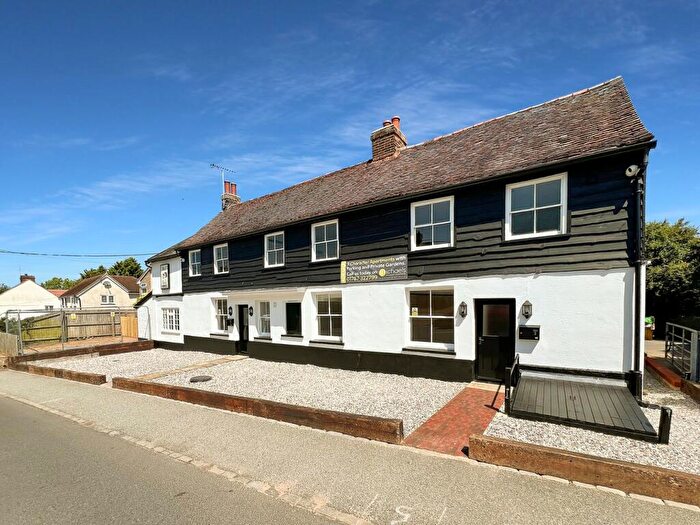 2 Bedroom Apartment For Sale In Bird In Hand Apartments, Chapel Hill, Halstead, CO9