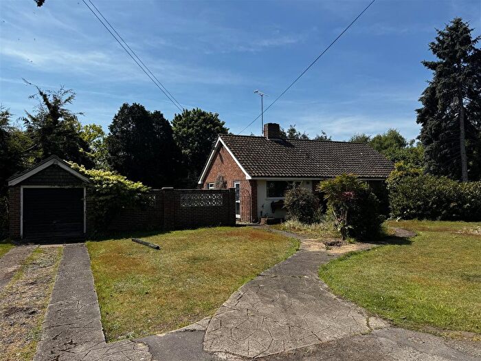 2 Bedroom Detached Bungalow For Sale In Elmham Drive, Nacton, Ipswich, IP10