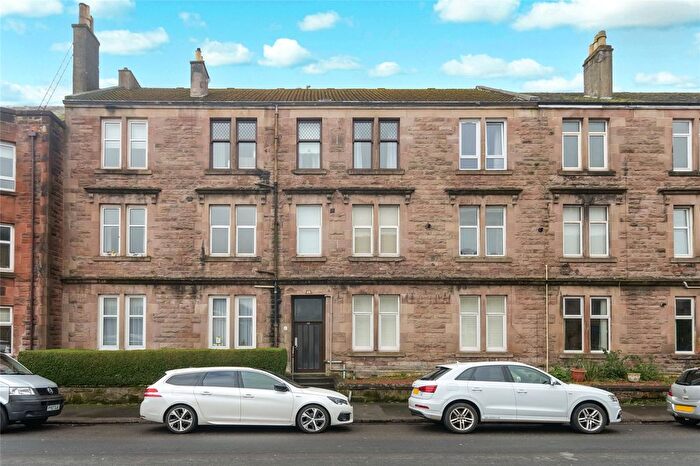 1 Bedroom Flat For Sale In Cardwell Road, Gourock, Inverclyde, PA19