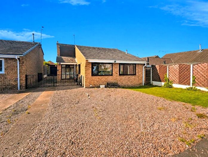 3 Bedroom Bungalow For Sale In Lomond Avenue, Sinfin, Derby, DE24